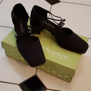 Madeleine Black Shoes